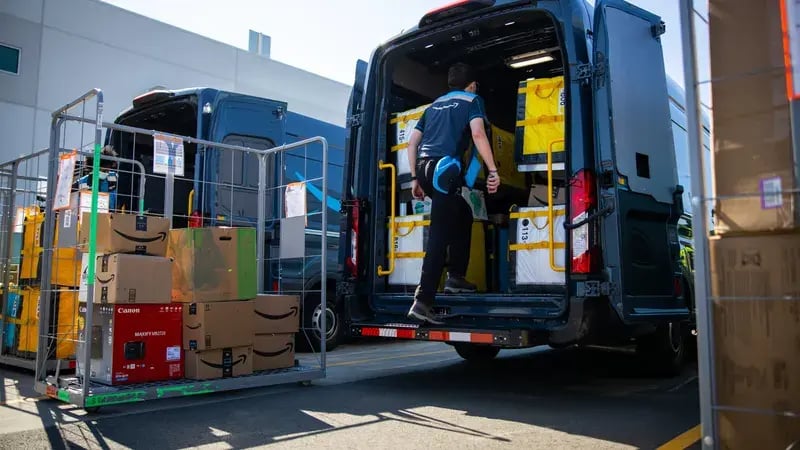 Amazon_delivery